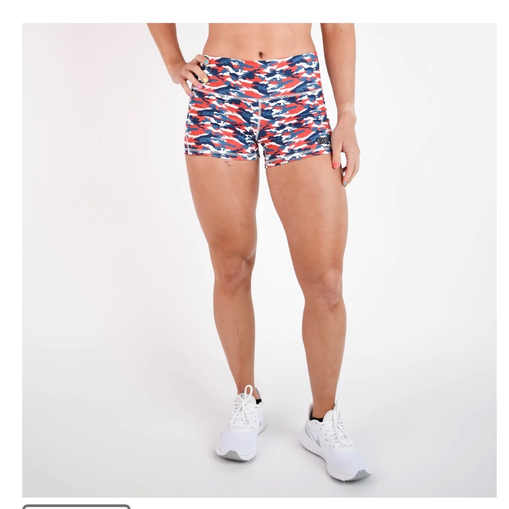 FLEO Apex Contour Short 3.25”
